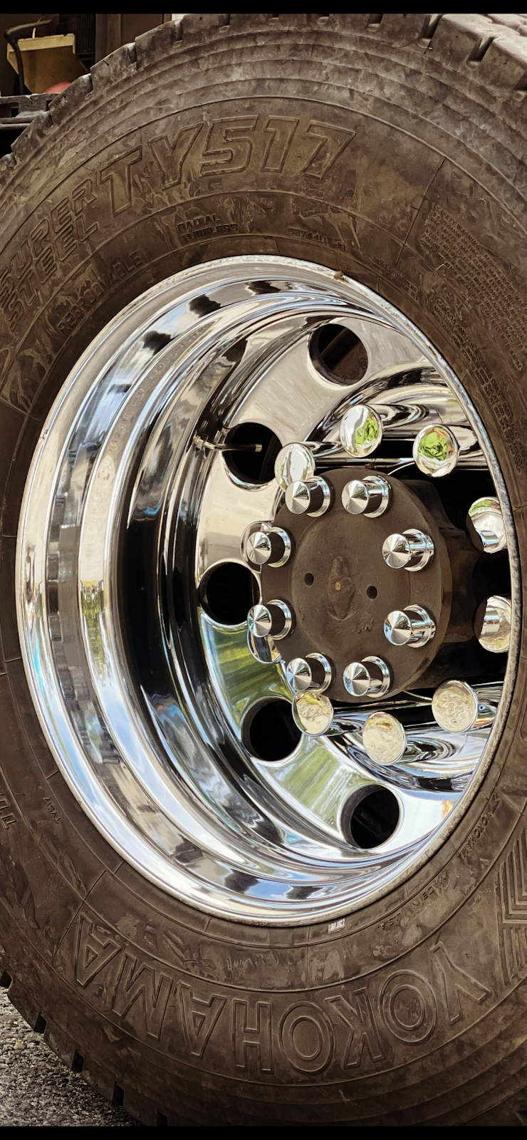 Blizzard Pulling Aluminum Wheel Polish, Chrome Room & Tire Sales | 2927 Industrial Park Dr building c, Finksburg, MD 21048, USA | Phone: (301) 748-2342