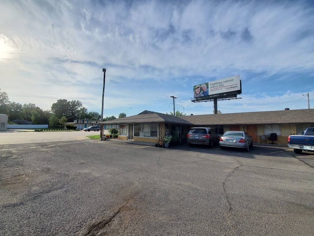 Western Motel | 410 N 32nd St, Muskogee, OK 74401, USA | Phone: (918) 682-1375