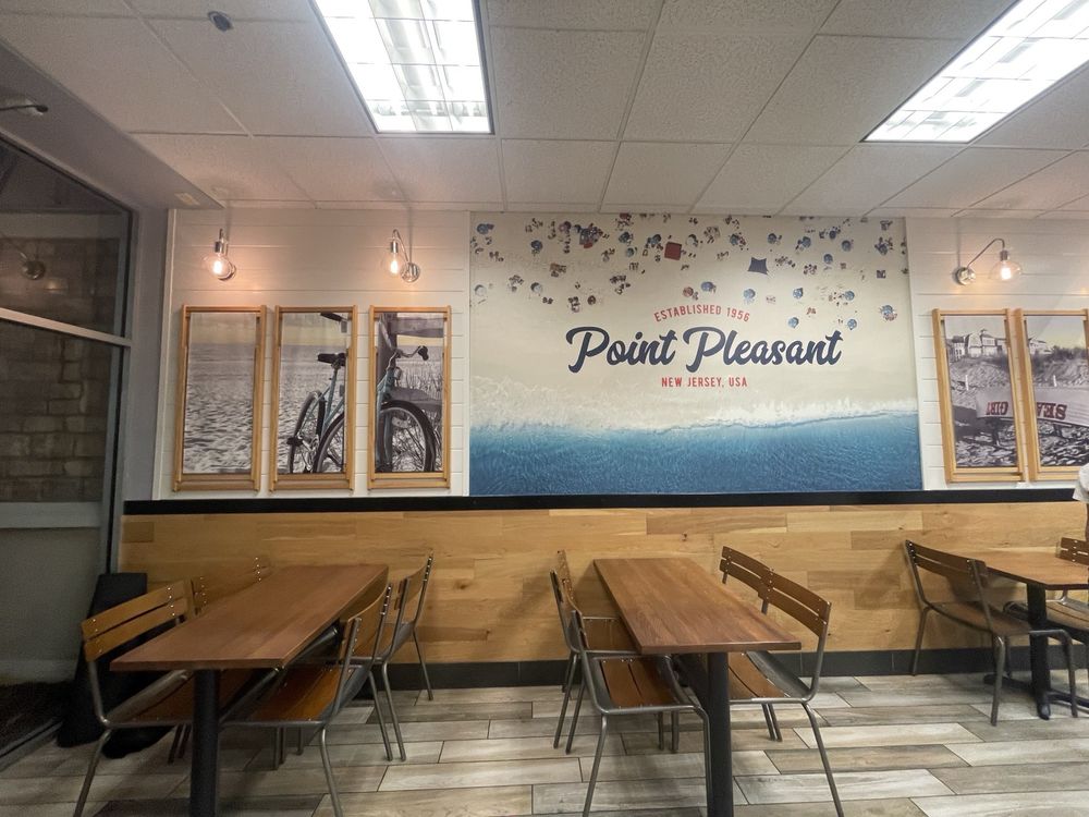 Jersey Mikes Subs | 10951 Causeway Blvd, Brandon, FL 33511, USA | Phone: (813) 662-0099