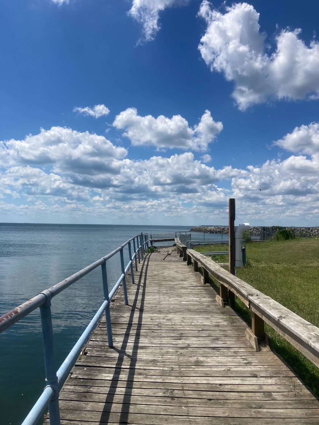 Harrison Township Waterfront Park | G4XW+FP5, 34890 Jefferson Ave, Harrison Twp, MI 48045, USA | Phone: (586) 466-1445