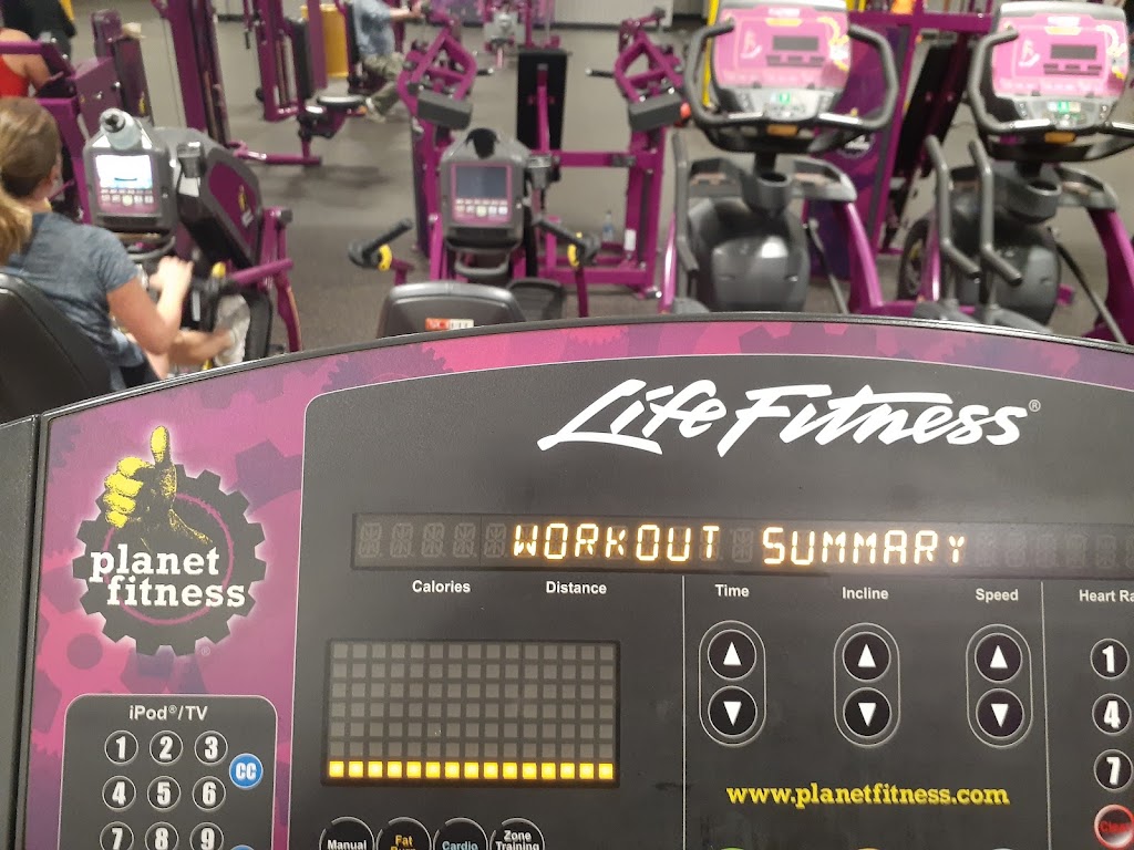 Planet Fitness | 1839 Montgomery Hwy #40, Hoover, AL 35244, USA | Phone: (205) 444-2282