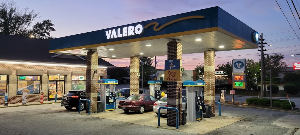 Valero | 2715 S Elm-Eugene St, Greensboro, NC 27406, USA | Phone: (210) 345-2000