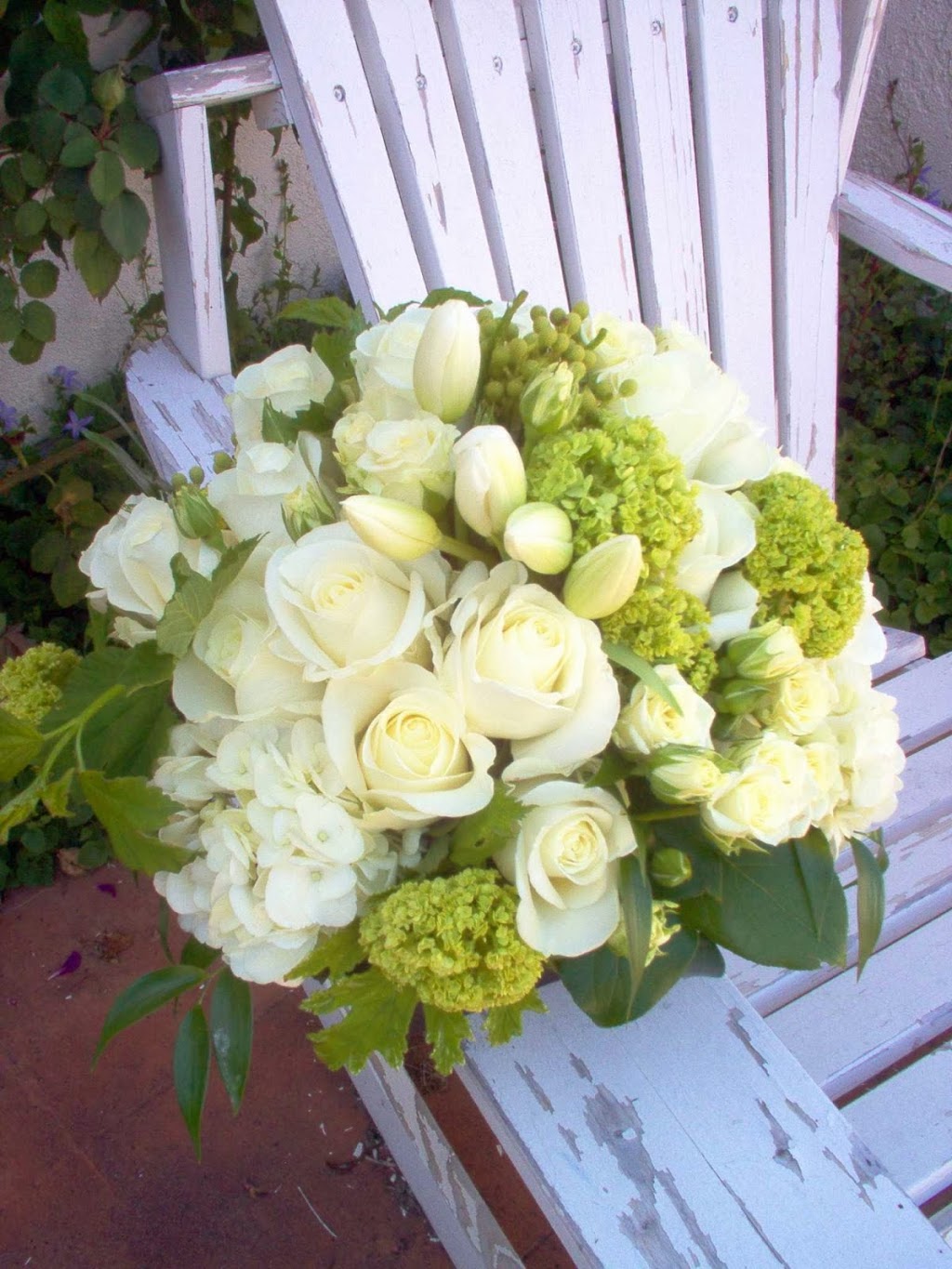 Hydrangea Bleu | 26212 Tierra Cir, Mission Viejo, CA 92691, USA | Phone: (949) 454-9041