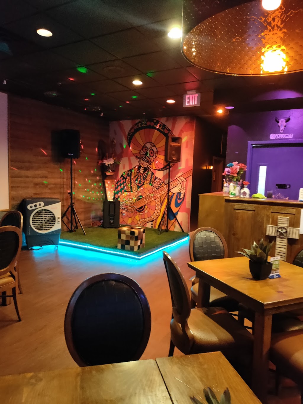 West Sahara Promenade | 8125 W Sahara Ave, Las Vegas, NV 89117, USA | Phone: (702) 431-5500