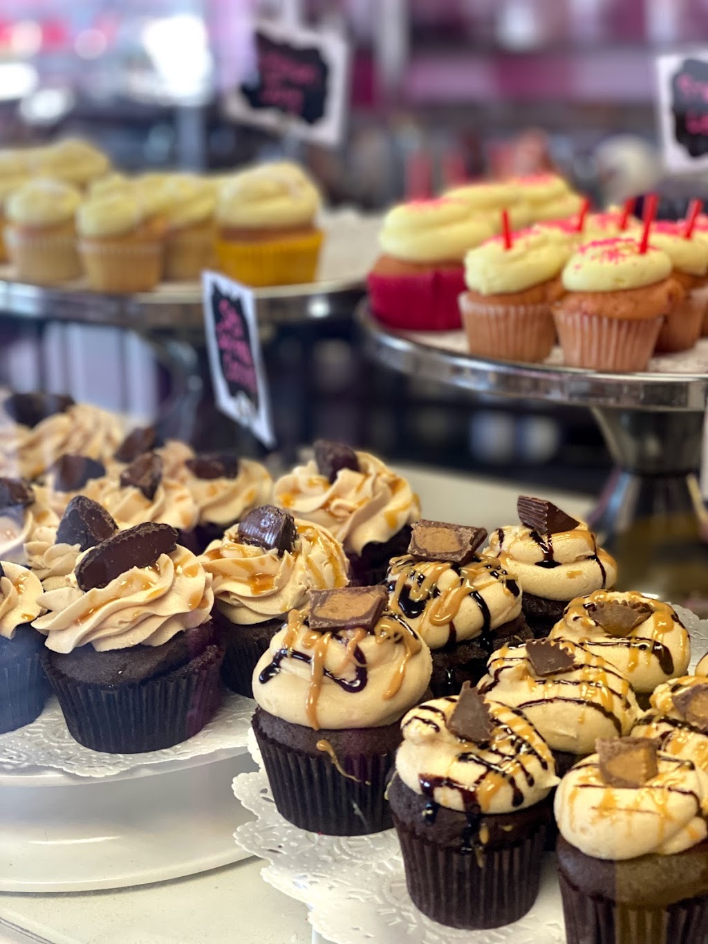 Creations Baking Company | 222 N Walnut Creek Dr, Mansfield, TX 76063, USA | Phone: (682) 518-3700