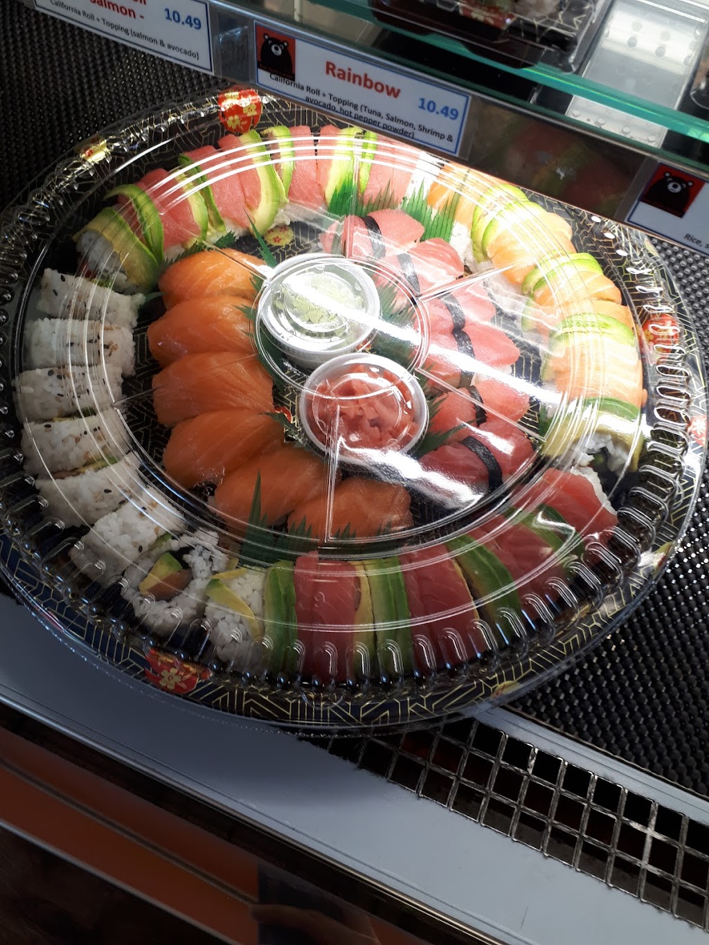 Bear Sushi | 800 Niagara St, Welland, ON L3C 1M3, Canada | Phone: (905) 788-3777