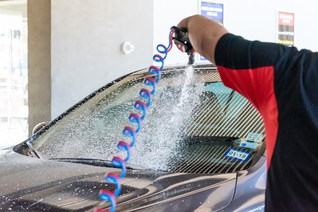 Q Car Wash - Alta Mere | 3236 Alta Mere Dr, Fort Worth, TX 76116, USA | Phone: (817) 962-2100