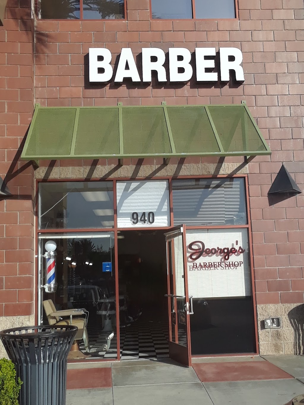 Jeorges Barber Shop | 940 N Mountain Ave, Ontario, CA 91762, USA | Phone: (909) 968-5154