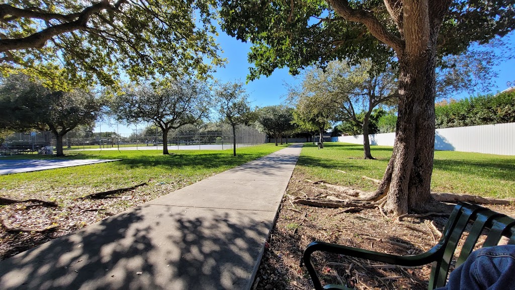 Princetonian Park | 25041 SW 127th Pl, Homestead, FL 33032 | Phone: (305) 247-1553