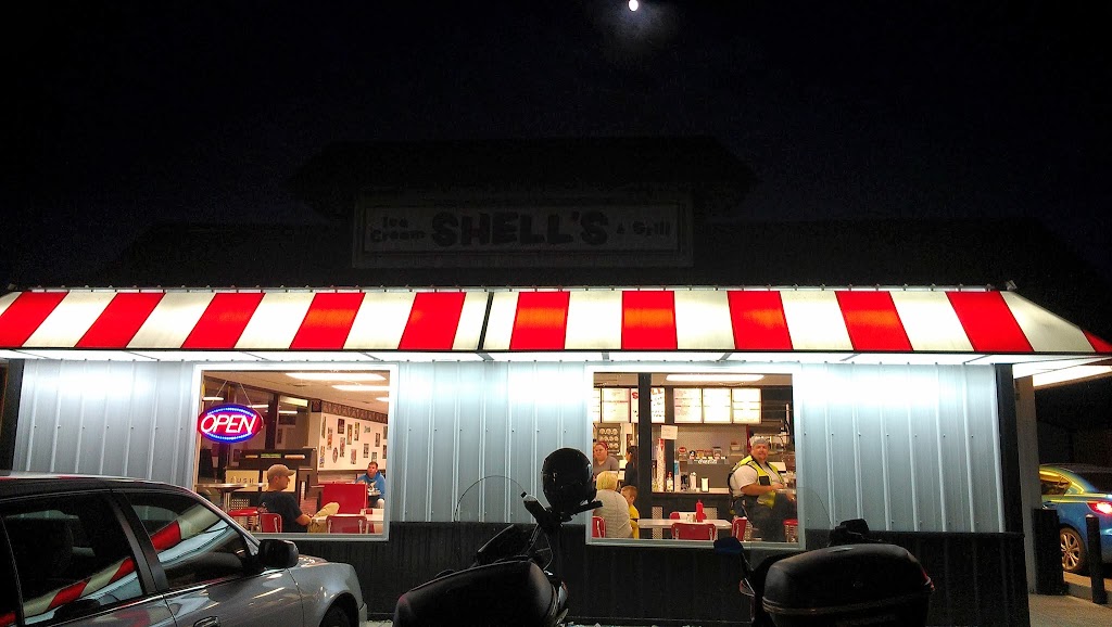 Shells Ice Cream & Grill | 805 E Main St, Vevay, IN 47043, USA | Phone: (812) 427-2022