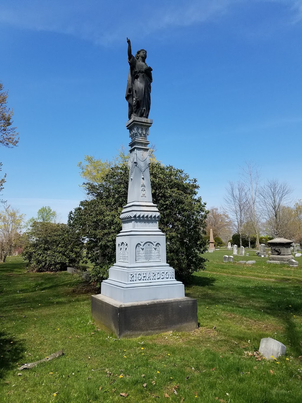 Maple Grove Cemetery | 6698 N Chestnut St, Ravenna, OH 44266, USA | Phone: (330) 296-6525