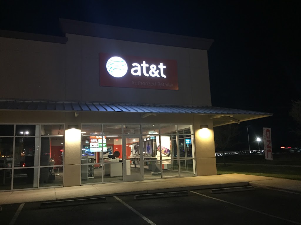 AT&T Store | 2044 W Oaklawn Rd #100, Pleasanton, TX 78064, USA | Phone: (830) 569-5606