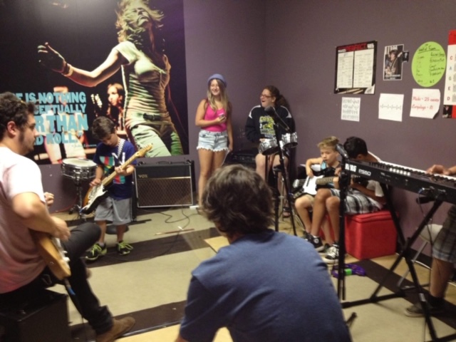 School of Rock | 3 Lexington Ave, East Brunswick, NJ 08816, USA | Phone: (732) 570-2599