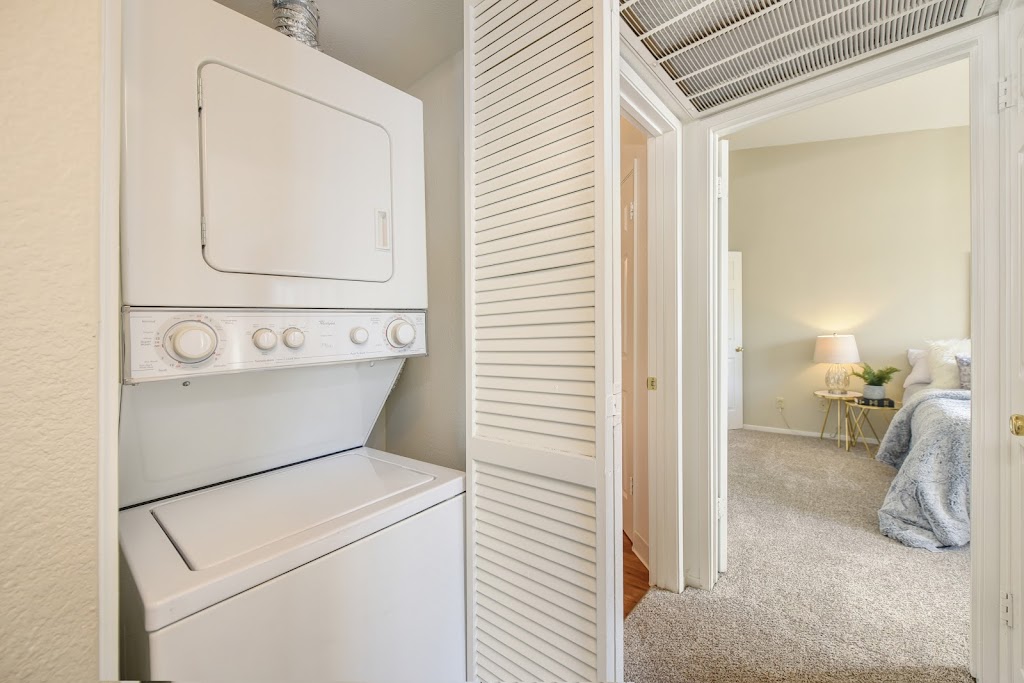 The Cottages Apartments | 9175 Greenback Ln, Orangevale, CA 95662 | Phone: (916) 545-1320