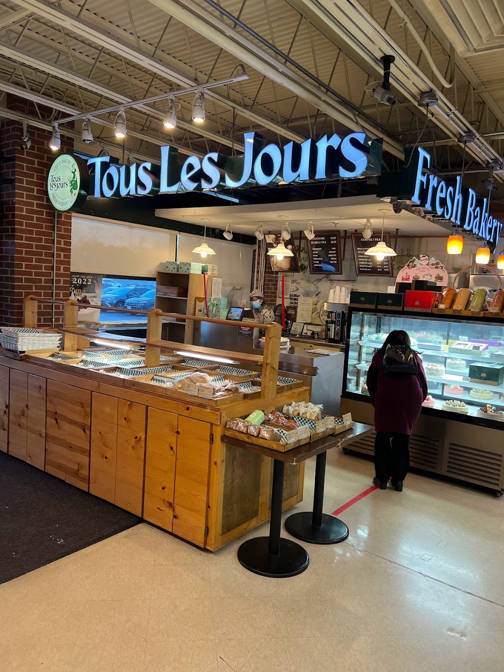 Tous Les Jours Bakery | 2700 Lawrenceville-Suwanee Rd, Suwanee, GA 30024 | Phone: (678) 546-1526