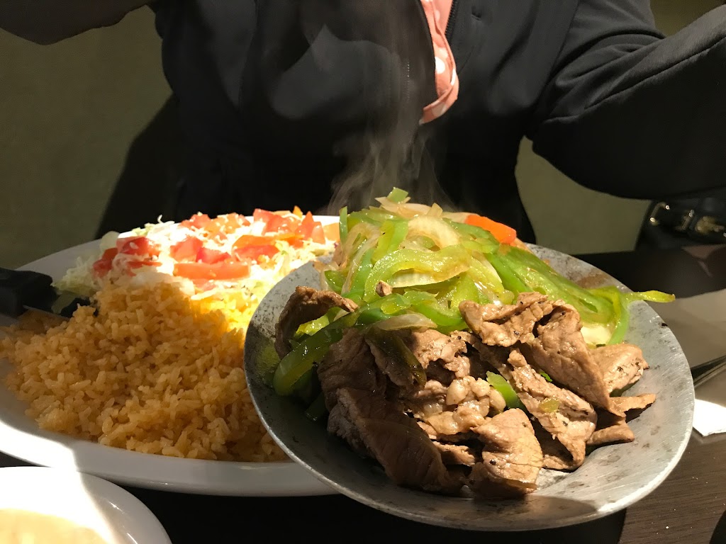 Javis Mexican Restaurant Hilmar, CA | 8394 Lander Ave, Hilmar, CA 95324, USA | Phone: (209) 668-4357