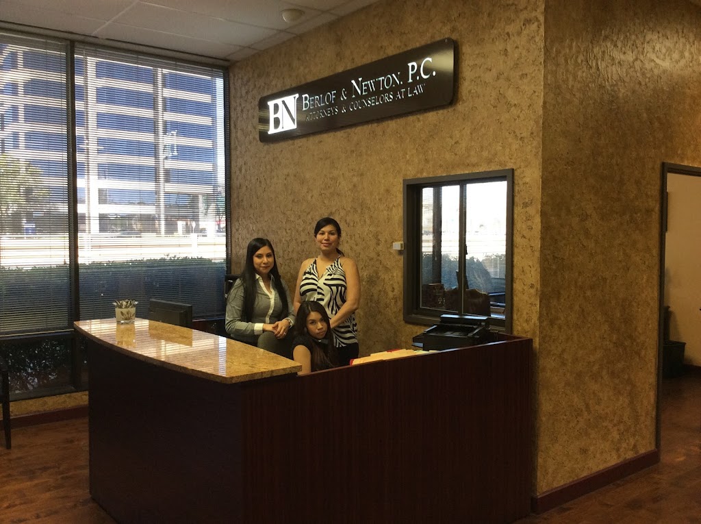 Berlof & Newton, Attorneys at Law, P.C. | 4144 N US 75-Central Expy 1000 #600, Dallas, TX 75204 | Phone: (214) 827-2800