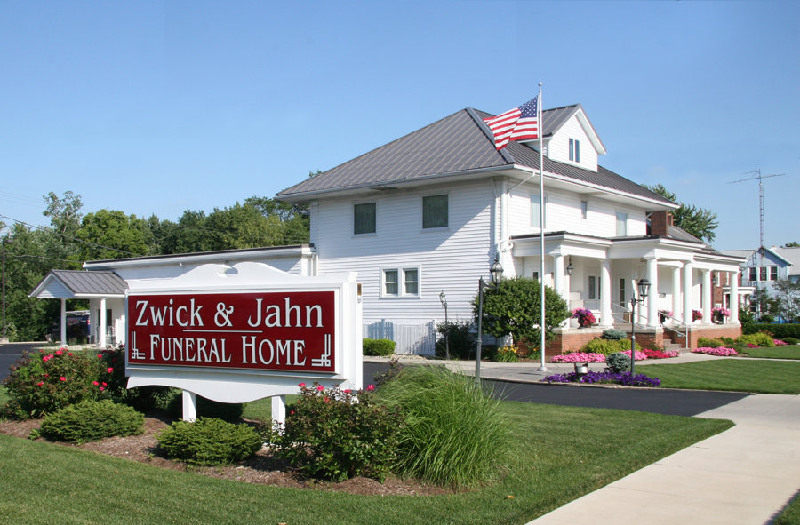 Zwick & Jahn Funeral Home | 520 N 2nd St, Decatur, IN 46733, USA | Phone: (260) 724-9164