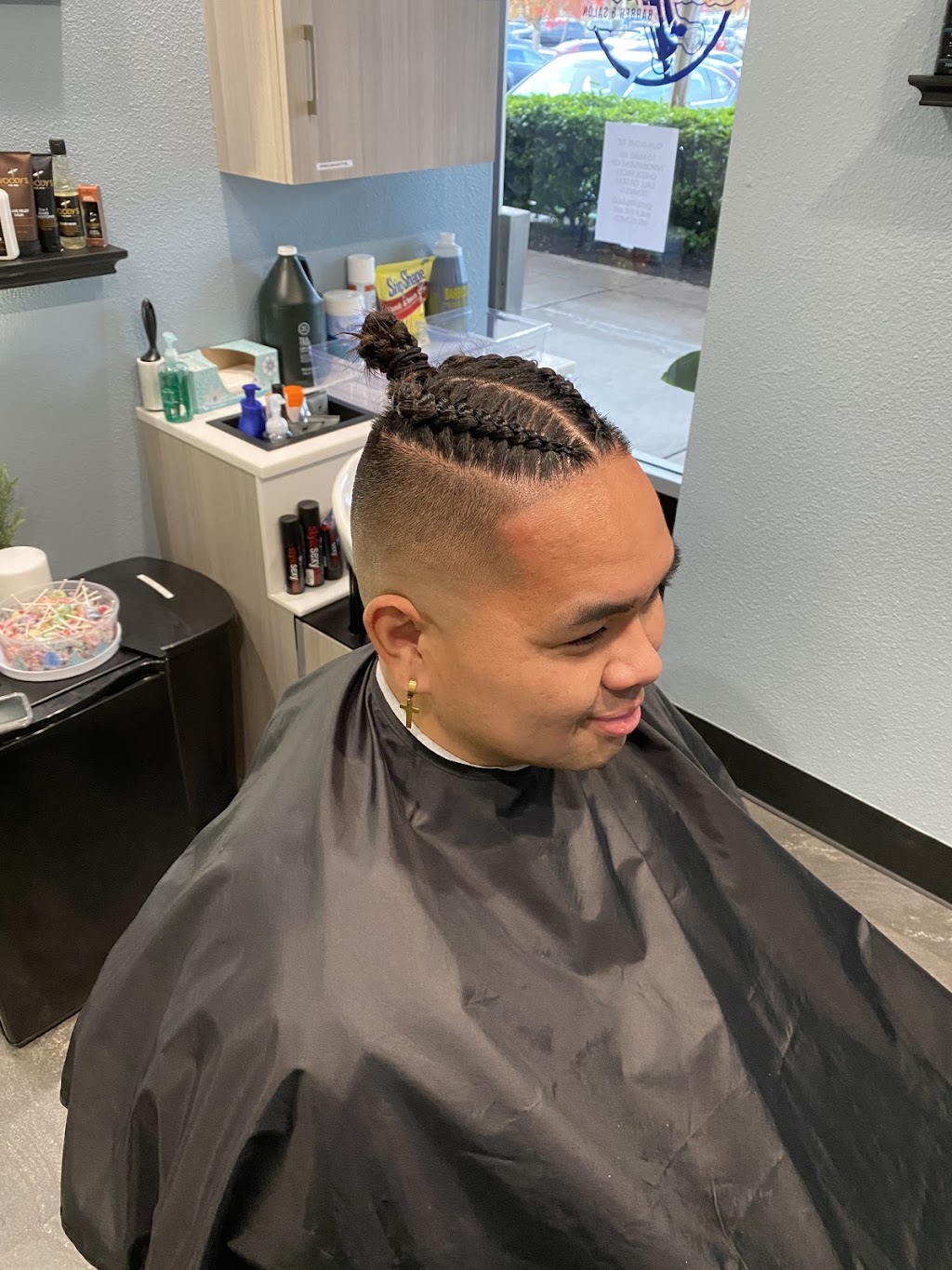 Guy In The Tie Barber & Salon | 21001 San Ramon Valley Blvd Unit D-4 Studio 127, San Ramon, CA 94583, USA | Phone: (313) 996-9445