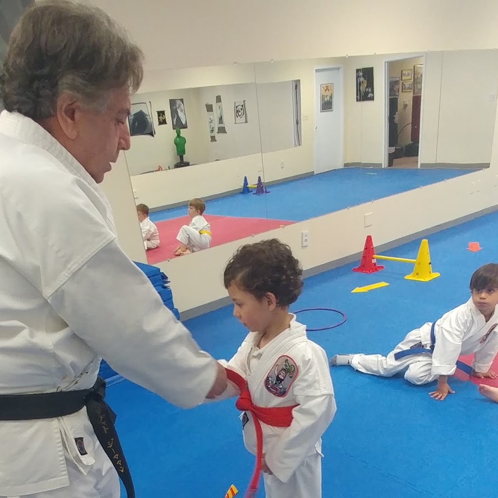 Old Greenwich Karate | St. Pauls Episcopal Church, 200 Riverside Ave, Riverside, CT 06878, USA | Phone: (203) 637-2685