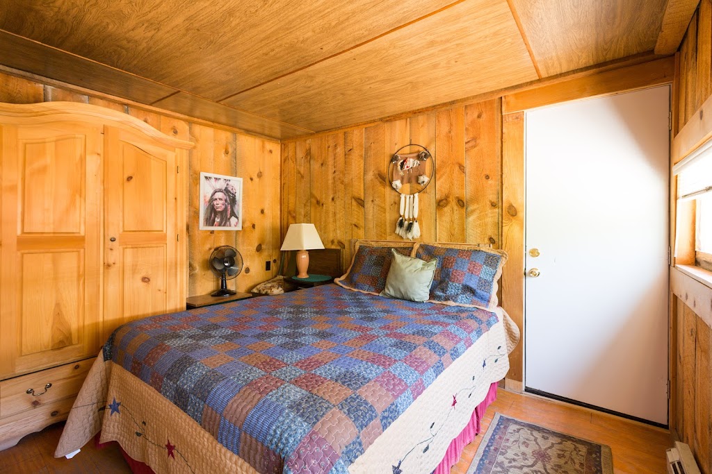 Crown King Cabins, Suites, and Bunkhouse | 7267 Main St, Crown King, AZ 86343, USA | Phone: (928) 632-4477