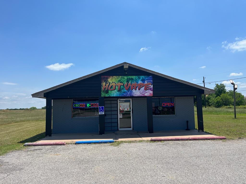 Hot Vape | 1909 S 3rd St, Mabank, TX 75147, USA | Phone: (903) 740-0601