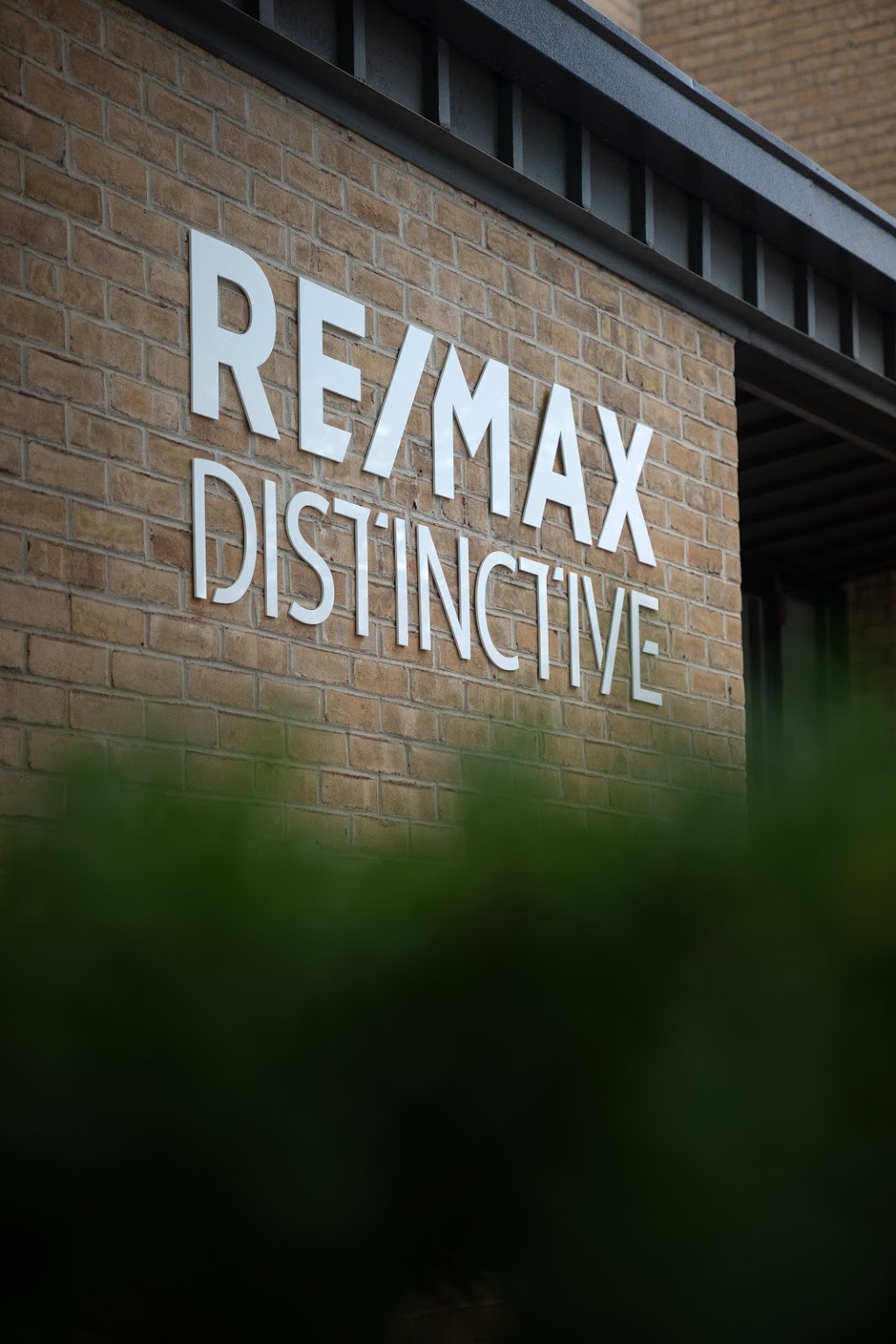 RE/MAX Distinctive Real Estate Inc. | 1307 Dolley Madison Blvd #1A, McLean, VA 22101, USA | Phone: (703) 821-1840