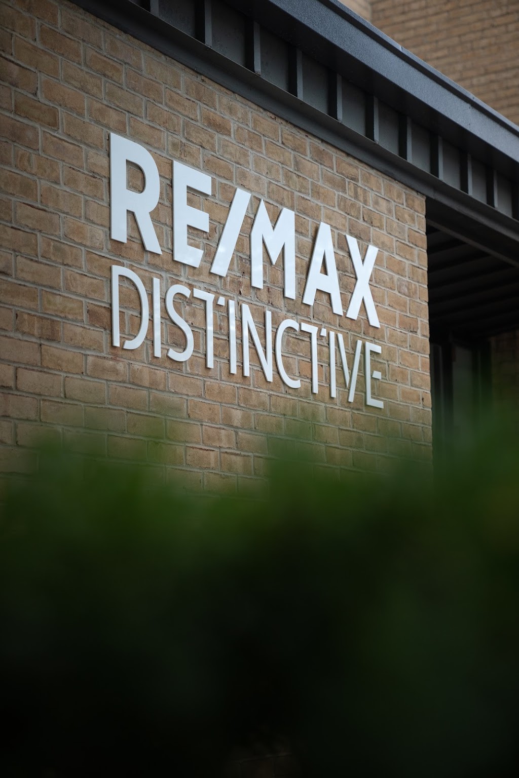 RE/MAX Distinctive Real Estate Inc. | 1307 Dolley Madison Blvd #1A, McLean, VA 22101 | Phone: (703) 821-1840