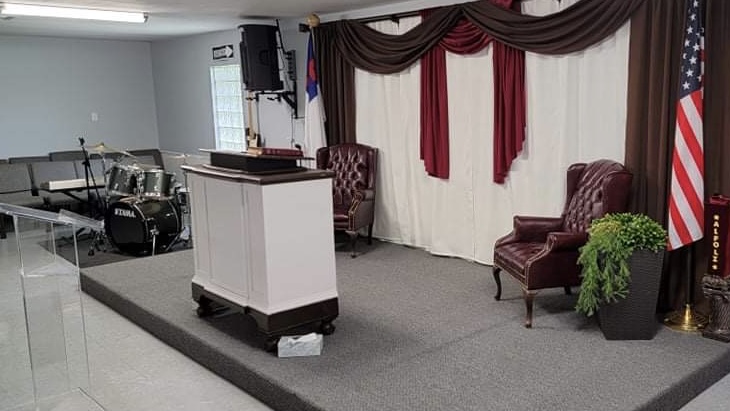 Iglesia Echando El Pan Sobre Las Aguas | 10459 Eastside Ave, Brooksville, FL 34601, USA | Phone: (352) 679-6769