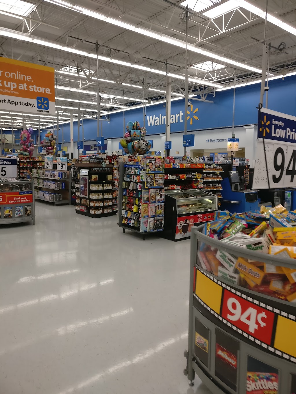 Walmart Supercenter | 620 S I-35, Georgetown, TX 78628, USA | Phone: (512) 863-4855