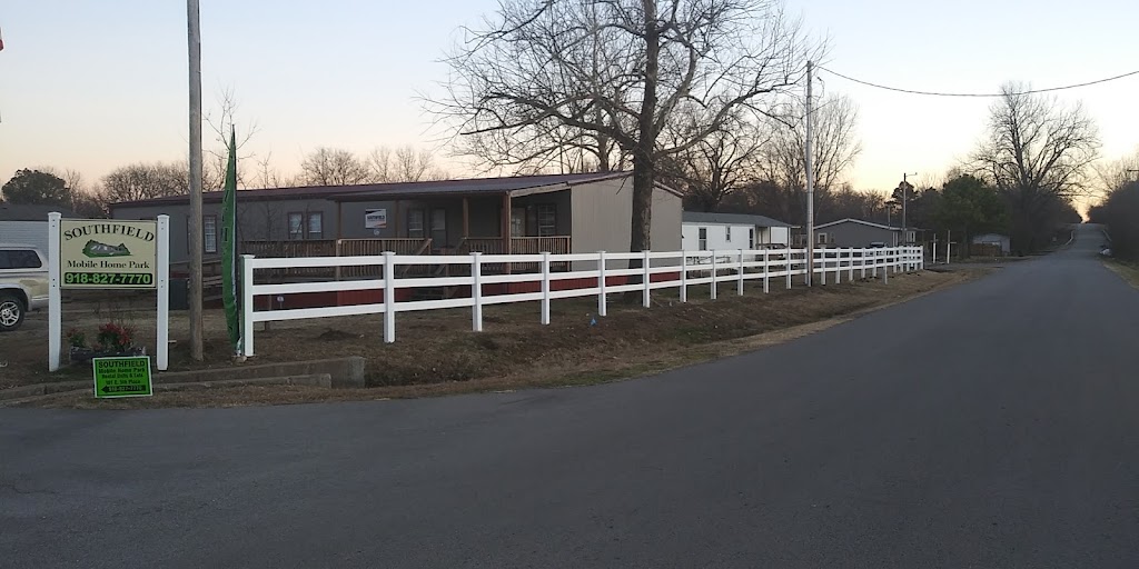 Southfield Mobile Home Park | 101 E 5th Pl, Mounds, OK 74047, USA | Phone: (918) 827-7770