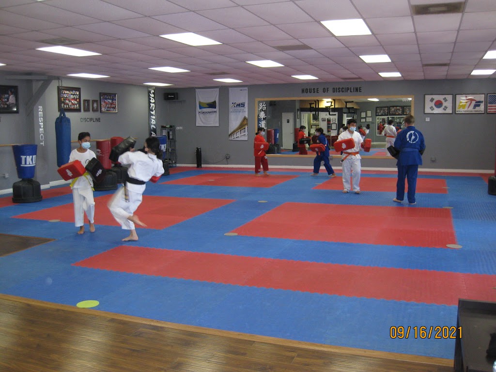 Corona USA Taekwondo Hapkido Martial Arts Center - health  | Photo 7 of 10 | Address: 1690 W 6th St, Corona, CA 92882, USA | Phone: (951) 734-9000