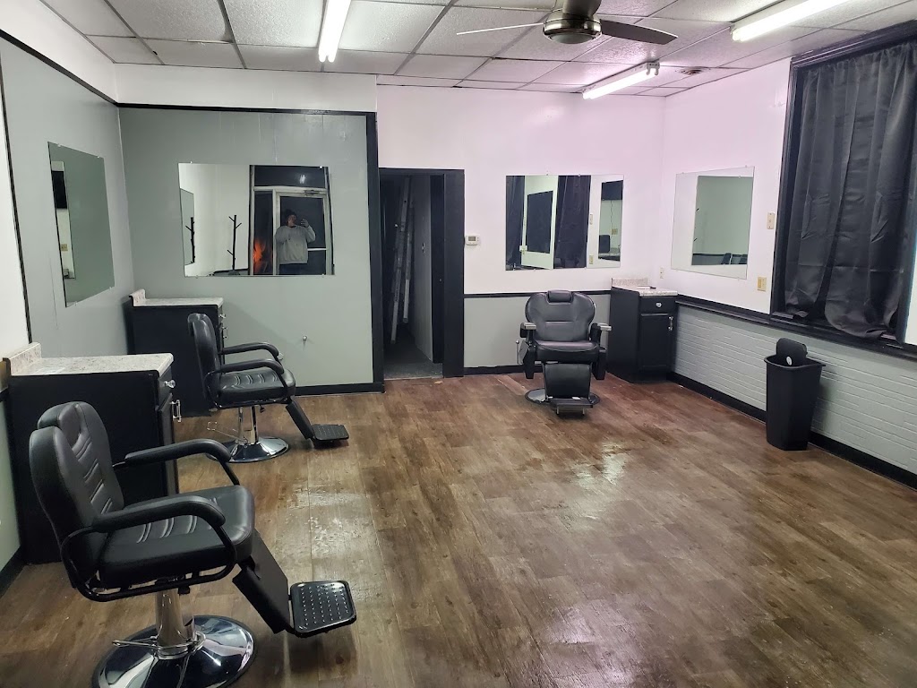 Good Vibez765 LLC Barber shop | 2833 Meridian St, Anderson, IN 46016, USA | Phone: (765) 205-2405