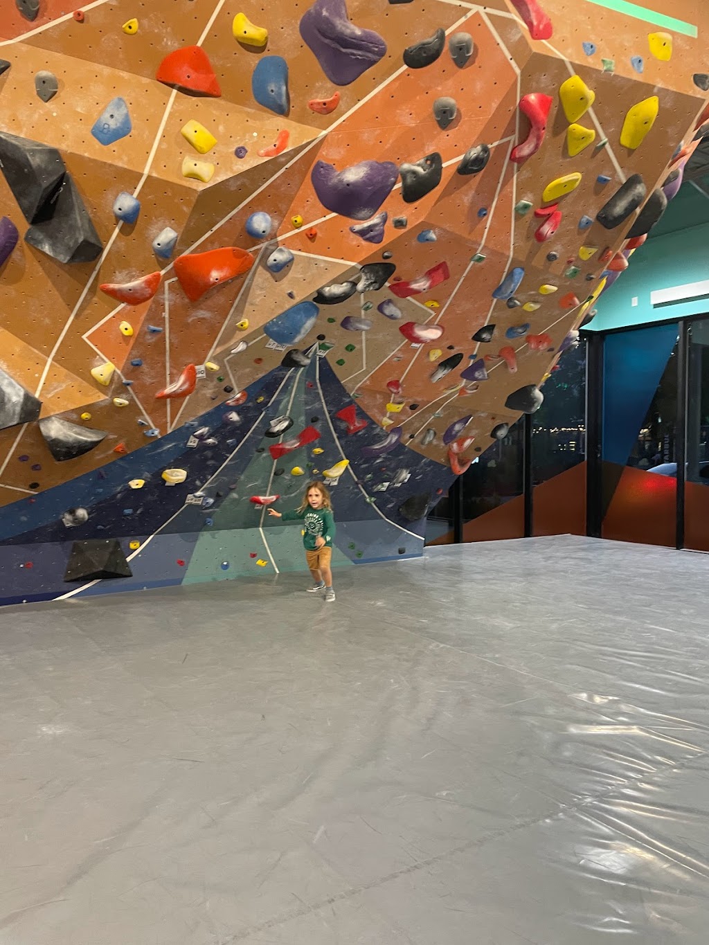 Micro Kickboard, LA Showroom | 12775 W Millennium suite 4-145, Los Angeles, CA 90094, USA | Phone: (323) 961-5013