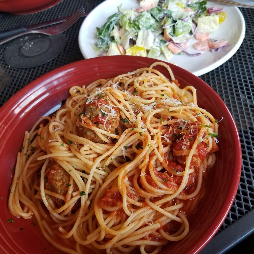 Carrabbas Italian Grill | 5312 New Hope Commons Dr, Durham, NC 27707, USA | Phone: (919) 401-5950