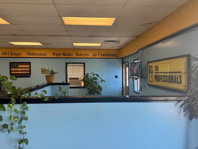 Milex Complete Auto Care - Mr. Transmission | 6975 N Dixie Hwy, Elizabethtown, KY 42701, USA | Phone: (270) 982-2990