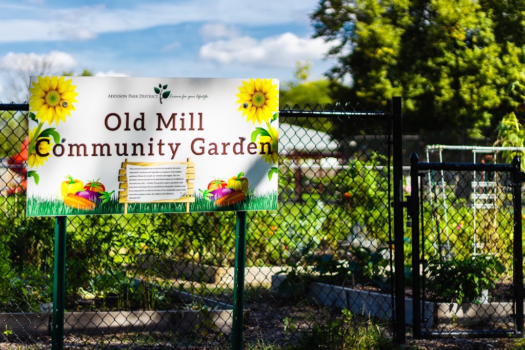 Old Mill Park | 500 W Byron Ave, Addison, IL 60101 | Phone: (630) 233-7275