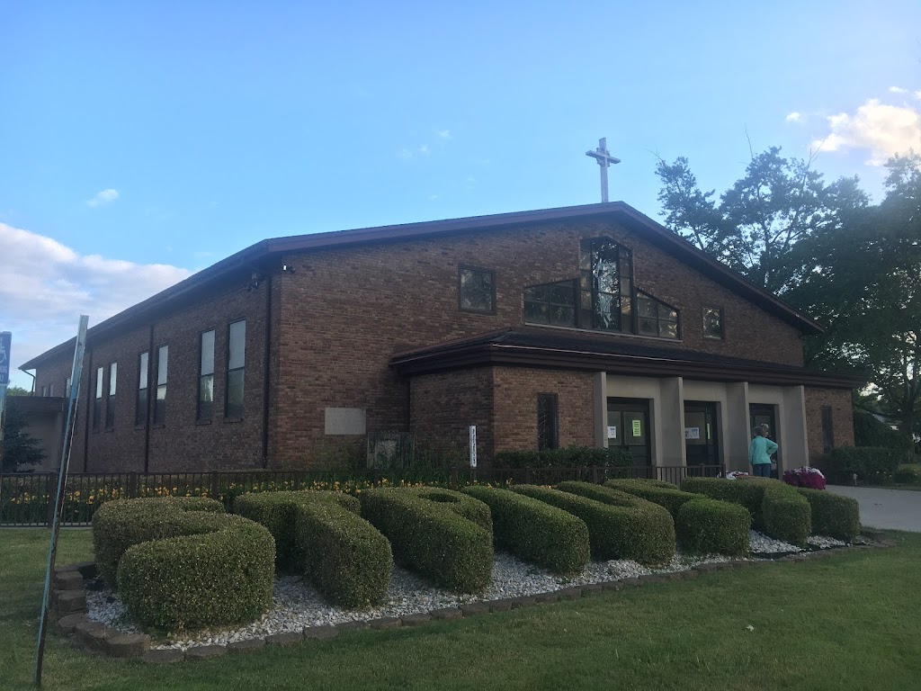 St Pius X Catholic Church | 14101 Superior St & Longtin st, 14101 Superior St, Southgate, MI 48195, USA | Phone: (734) 285-1100