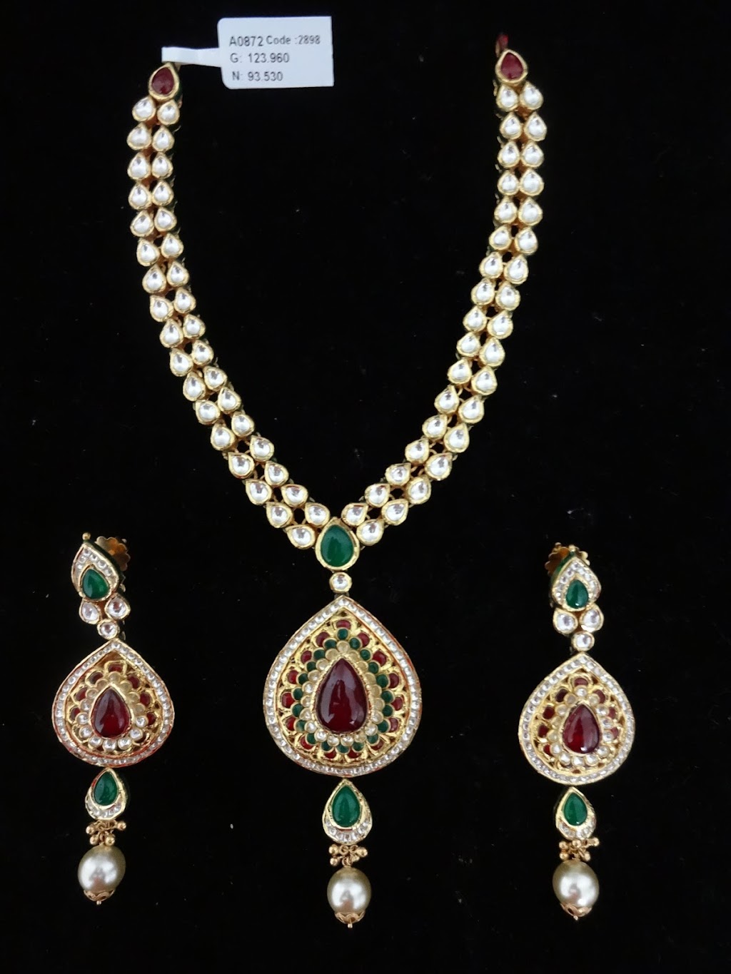 Meghana Jewelers | 828 W Golf Rd, Schaumburg, IL 60194, USA | Phone: (847) 895-1010