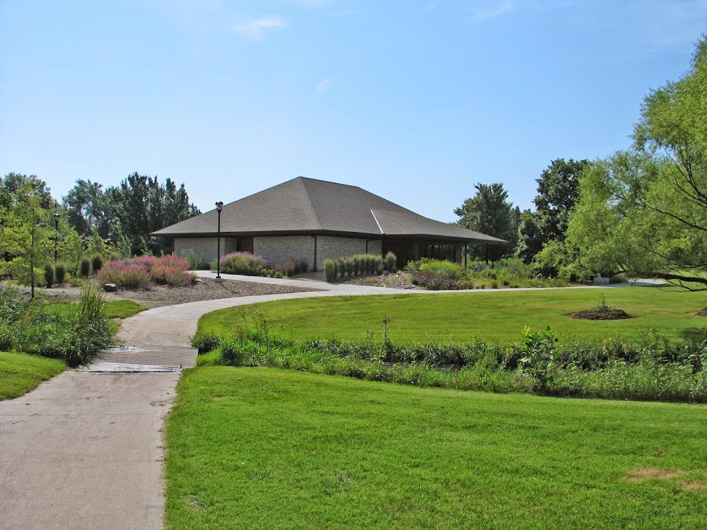 Dyck Arboretum of the Plains | 177 W Hickory St, Hesston, KS 67062, USA | Phone: (620) 327-8127