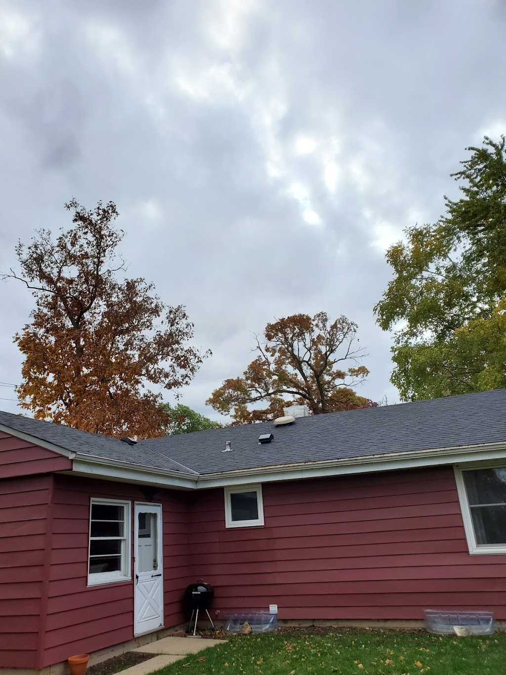 Integrity Roofing LLC | N95W16975 Falls Pkwy #9, Menomonee Falls, WI 53051, USA | Phone: (262) 251-0740