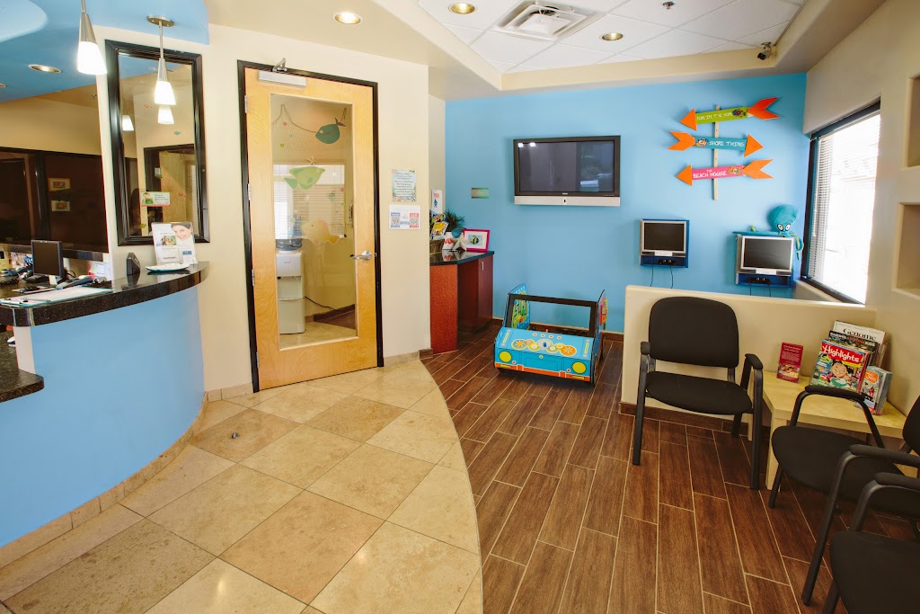 Growing Grins Pediatric Dentistry | 3336 E Chandler Heights Rd #130, Gilbert, AZ 85298, USA | Phone: (480) 813-3636