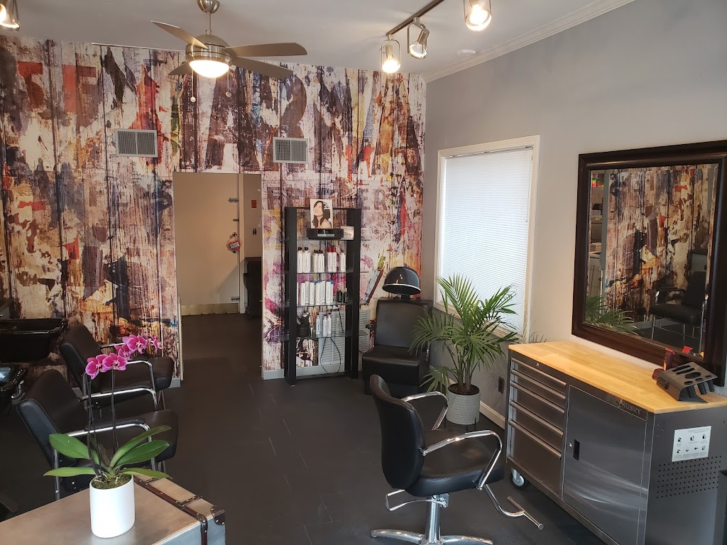 Deja Vu Hair Salon | 62 Station St, Hingham, MA 02043, USA | Phone: (781) 749-9769