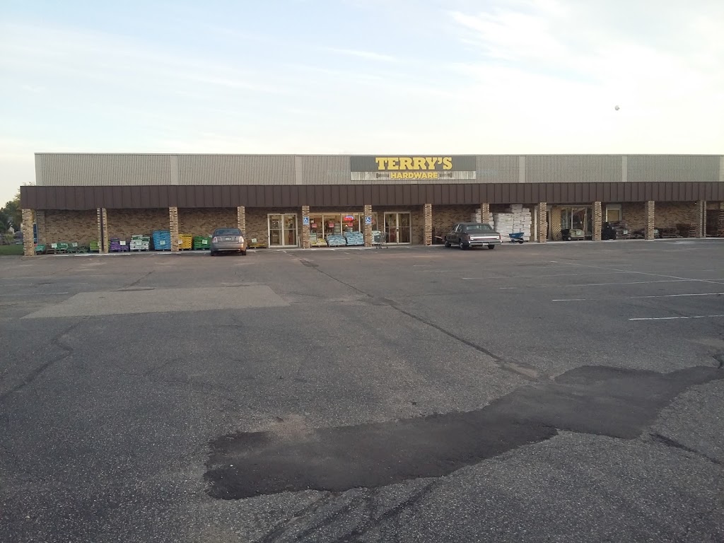 Terrys Hardware-Hastings | 375 33rd St W, Hastings, MN 55033, USA | Phone: (651) 437-3653