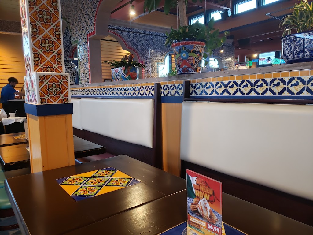 Casa Blanca Mexican Restaurant | 207 Main St, Wilmington, MA 01887 | Phone: (978) 447-1299