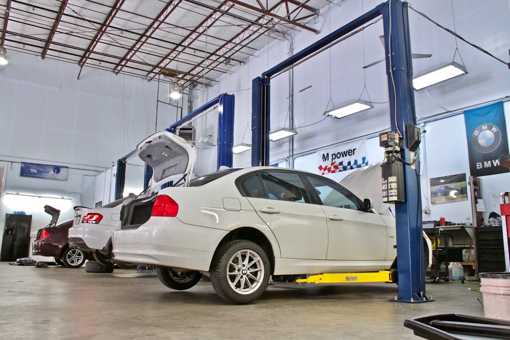 Bimmer Performance Center LLC | 3200 Spottswood St #102, Raleigh, NC 27615, USA | Phone: (919) 918-0807