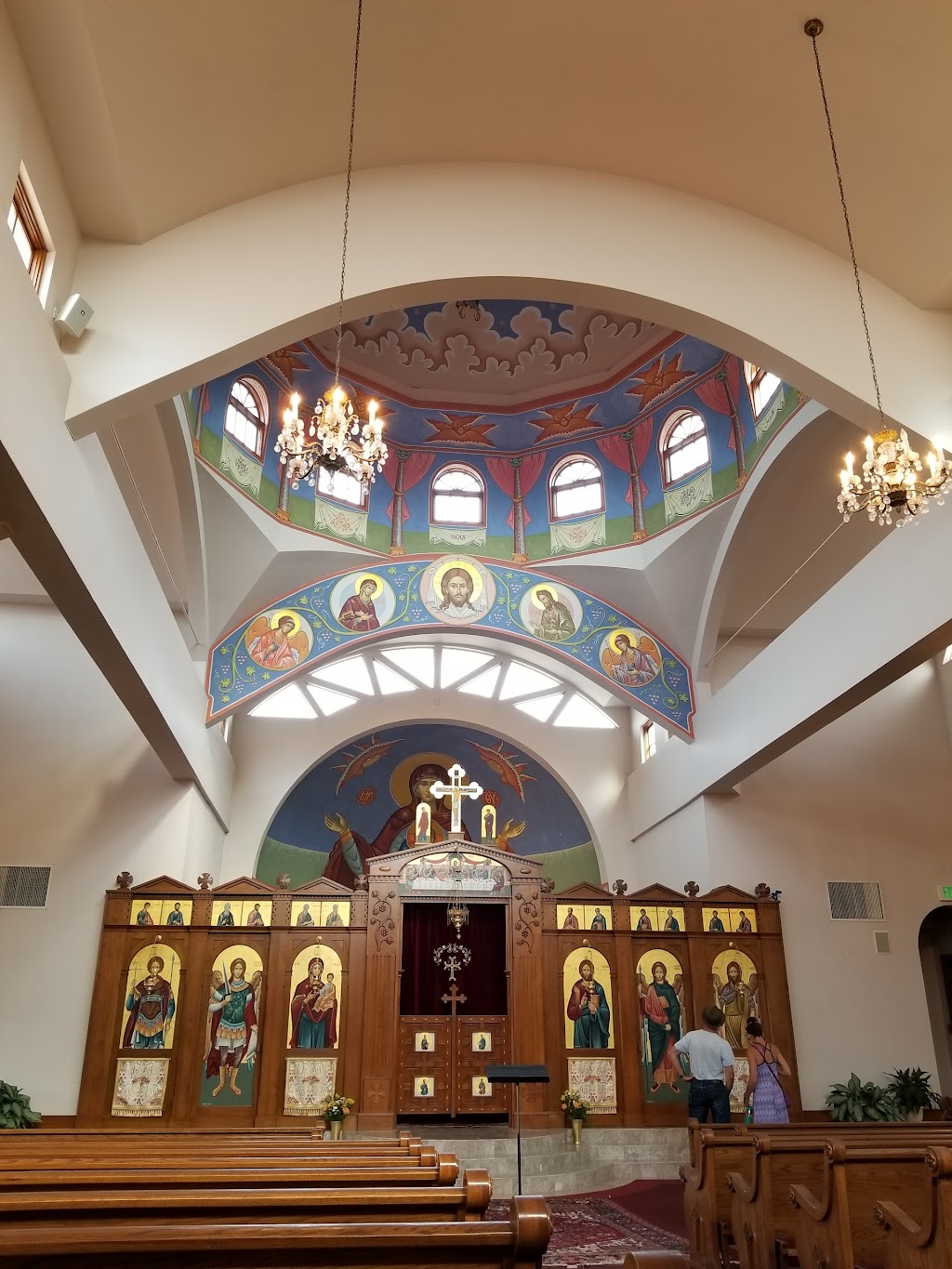 St George Antiochian Orthodox Church - church  | Photo 4 of 10 | Address: 2101 NE 162nd Ave, Portland, OR 97230, USA | Phone: (503) 255-6055