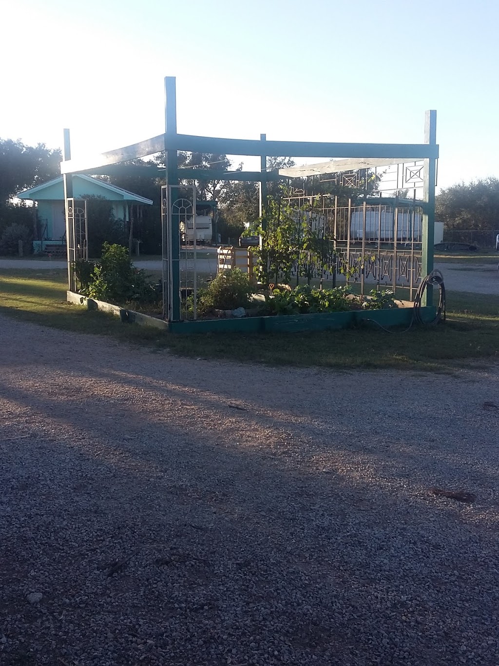 Paleface Point RV Park | 209 Paleface Point Dr, Spicewood, TX 78669, USA | Phone: (713) 419-6676