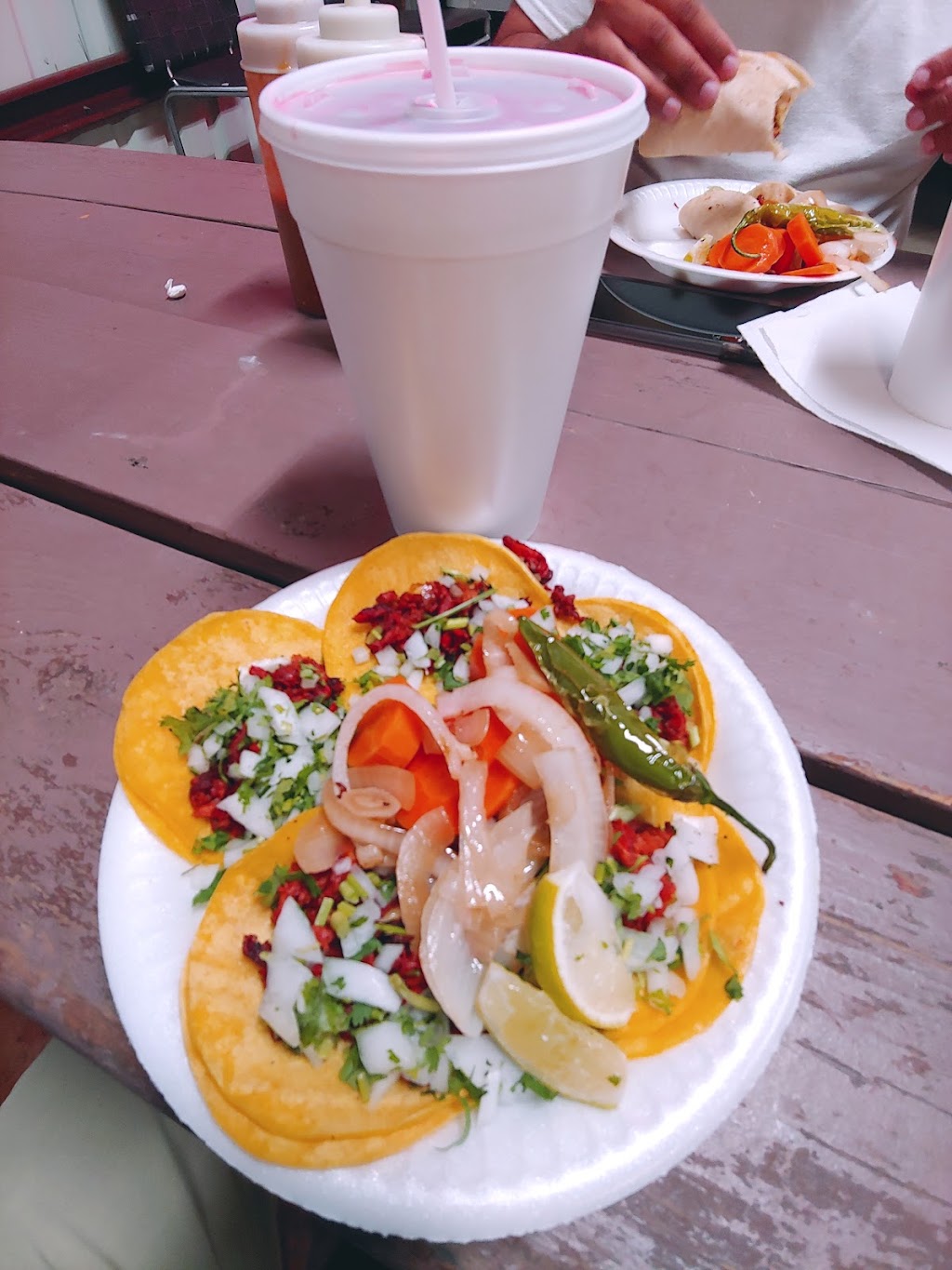 Taqueria BRIANASS | 3102 Goforth Rd, Kyle, TX 78640, USA | Phone: (512) 921-5826