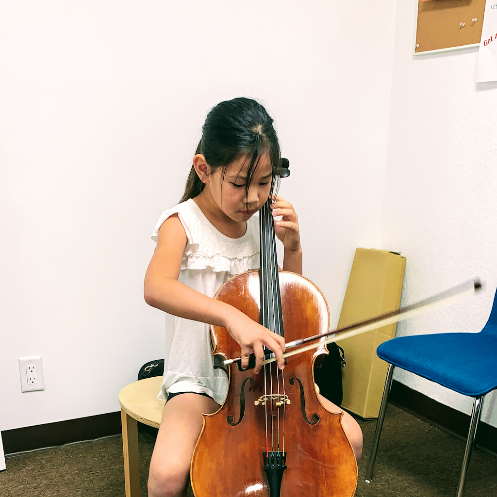 Cello Lessons with Feliks Volozhanin | 4400 Barranca Pkwy, Irvine, CA 92604, USA | Phone: (949) 272-3366